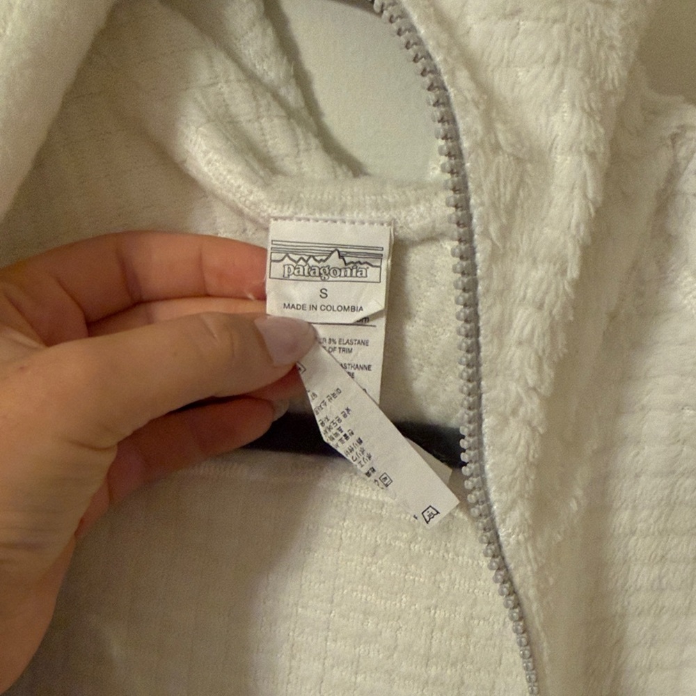 Patagonia R3 Regulator Fleece Hoody - Picture 3 of 6